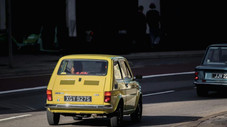 Combien coûte une location de voiture sans permis : prix, tarifs journaliers et mensuels