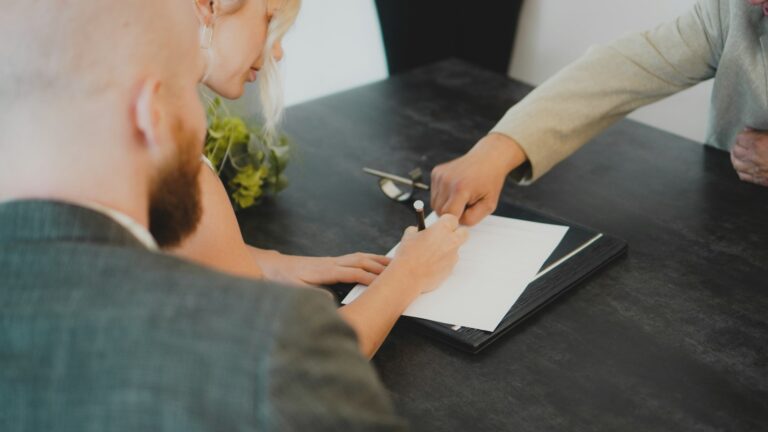 Modèle pré-état daté et délais de vente : évitez les retards de signature
