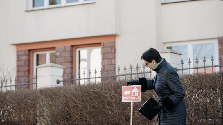 Vendre son bien immobilier rapidement : leviers pour ne pas traîner