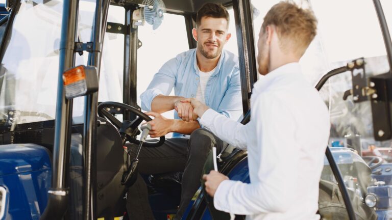 Prix hangar agricole m² : comment négocier face aux constructeurs ?